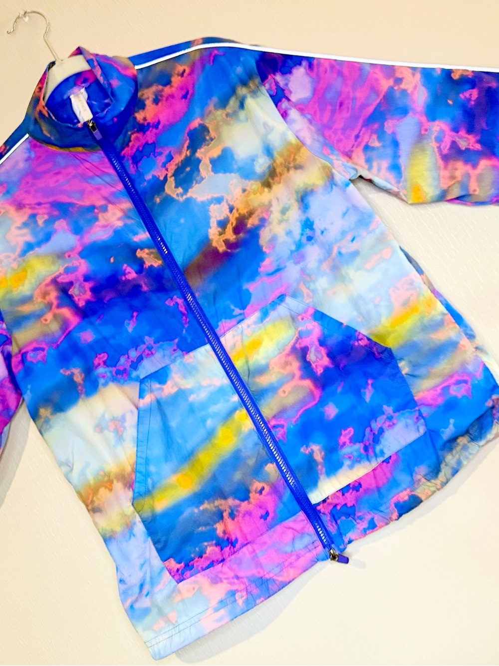 Fabletics Vibrant Blue & Pink Cloud Print Activewear Zip Jacket